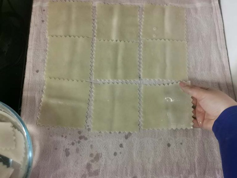 Pasta sobre pano