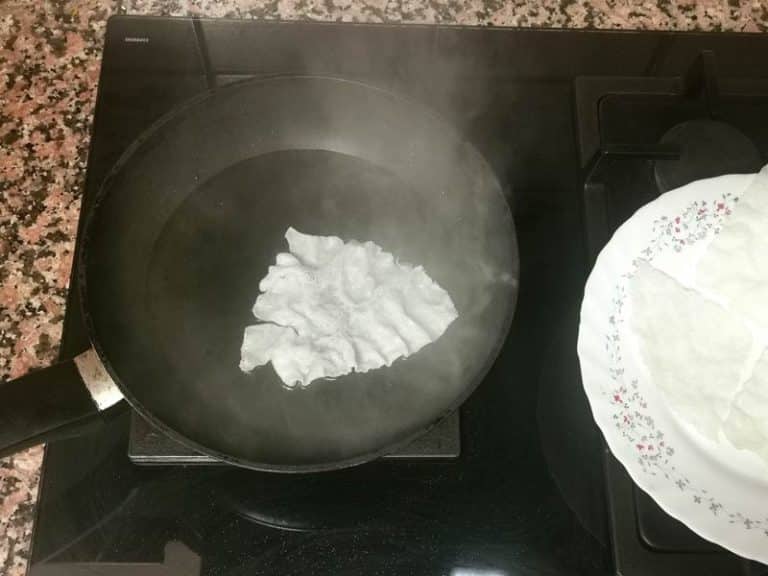Freir papel de arroz