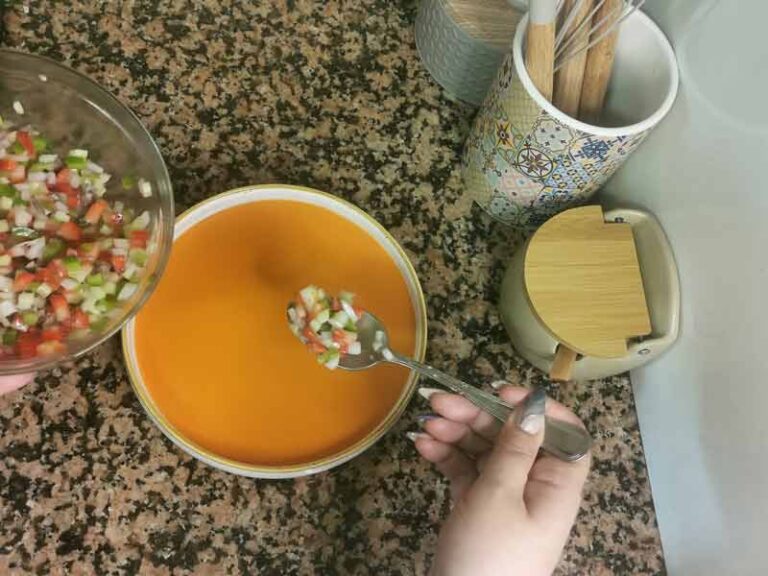 Servir picadillo